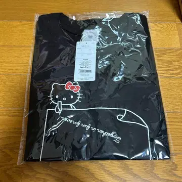 Sanrio 헬로키티 T셔츠 M 사이즈 블랙