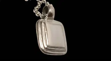 랄프 로렌 목걸이 RLL 펜던트 실버 플레이트 액세서리