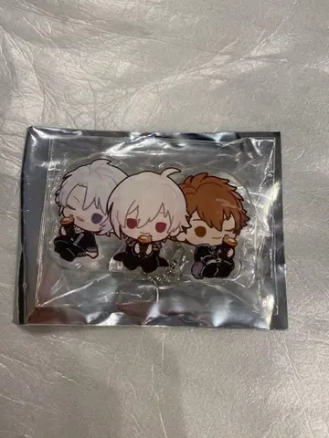 모미토이 MOMI&TOY'S 아이나나 아크릴 배지 스탠드 TRIGGER