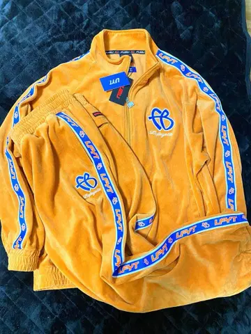 LFYT x FUBU 벨로아 셋업