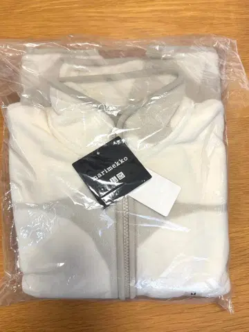 마리메꼬 UNIQLO 콜라보 플리스 풀 지퍼 자켓