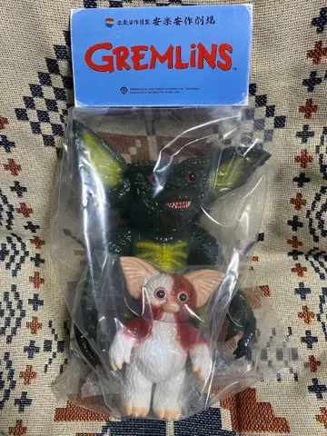 안라쿠 안사쿠 그렘린 피규어 2체 세트 소프트 비닐