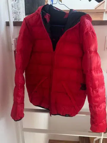 quiksilver 리버서블 다운 자켓