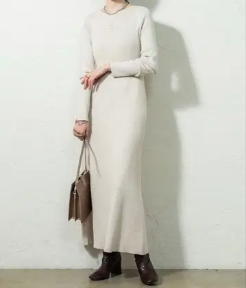 mystic 리브 니트 롱 원피스 긴팔 V넥