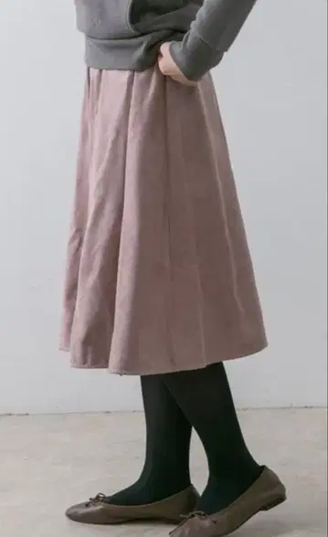 어반 리서치 ROSSO 리버서블 플레어 스커트