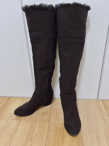 란다 퍼 롱 부츠 니하이 부츠 스웨이드 로우힐