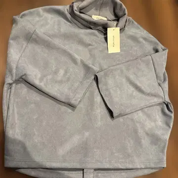 etre relie 블루 터틀넥 7부 소매 택 포함