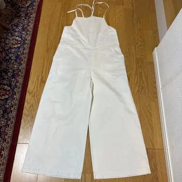 화이트 와이드 레그 올인원