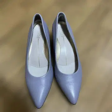 라이트 그레이 연보라 스틸레토 펌프스 힐 정가 15,000엔