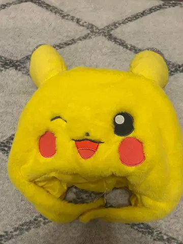 유니버셜 피카츄 모자