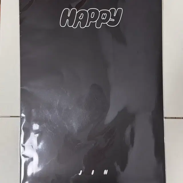 방탄소년단 JIN HAPPY 팝업 화보