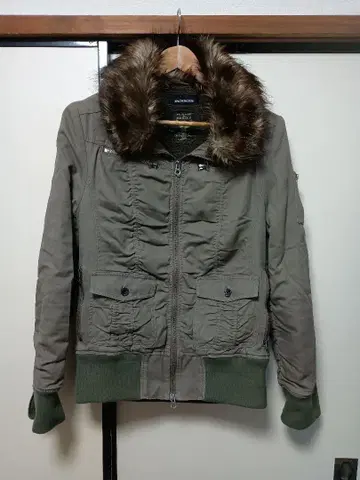 JACKROSE BURDEN 퍼 자켓 M