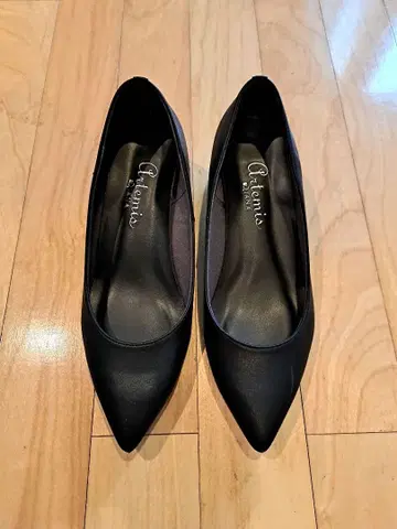 다이애나 아르테미스 로우 펌프스 블랙 23.5