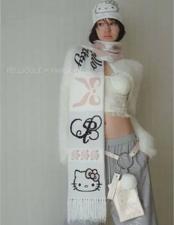 PELLICULE 페리큐르 헬로키티 머플러 비니 백 3점