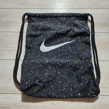 나이키 갤럭시 그래픽 냅색 백팩 헬스장색