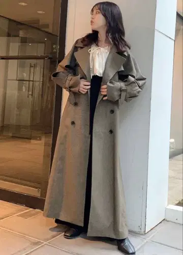 dazzlin 프릴 슬리브 트렌치코트