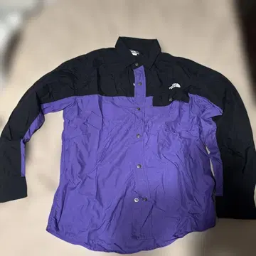 THE NORTH FACE 박스 셔츠 M 블랙/퍼플