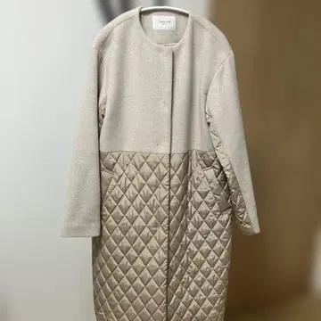 오페크 도트 클립 베이지 롱 코트 울 퀼팅