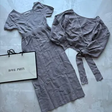 새상품 ROYAL PARTY 로얄 파티 카슈쿨 셋업 원피스