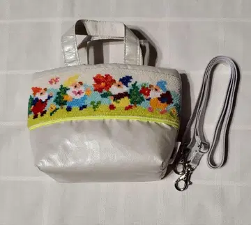 페이 플레이풀 픽시