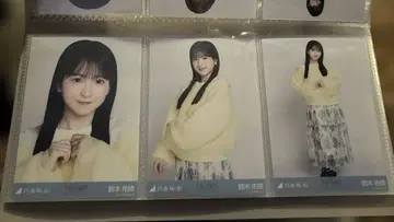 노기자카46 스즈키 유나 쿠보 시오리 졸업 콘서트 카라 부착 브로마이드