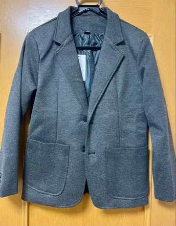 새상품 남성용 가을/겨울 캐주얼 수트 M 사이즈