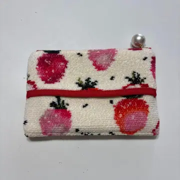 FEILER 페이러 딸기 티슈 파우치