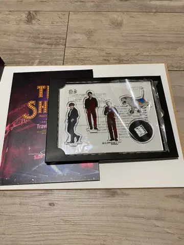 THE SHOW 트라자 DebutTourSpecial 아크릴 스탠드 포함