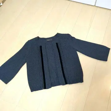 FOXEY 그레이 가디건 7부 소매