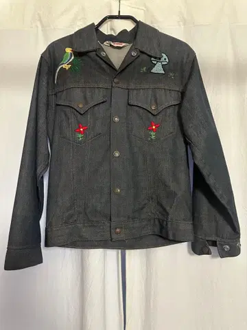 Levi's (구제 의류) / 자수 데님 자켓
