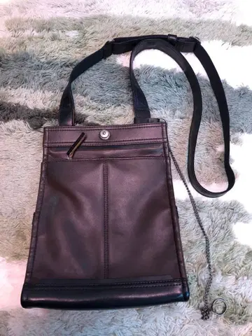 TAKEO KIKUCHI 다케오 키쿠치 숄더백 브라운