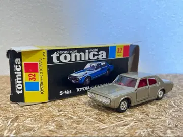 토미카 일본제 블랙 상자 32 도요타 뉴 크라운