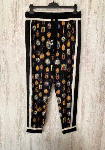 돌체앤가바나 실크 조거 팬츠 패턴