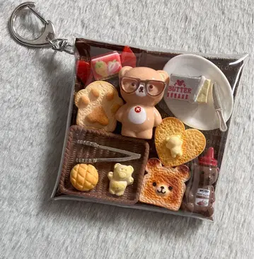 가챠 파우치 [ 안경 곰돌이 ( 브라운 ) 빵 ]