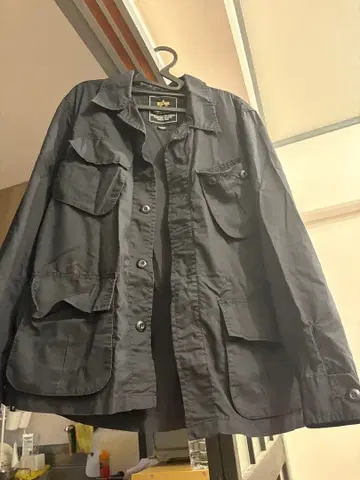 알파 인더스트리즈 자켓 L 블랙