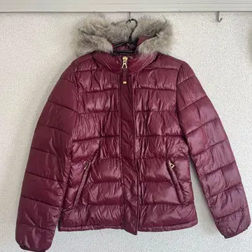 GAP 버건디 다운 자켓