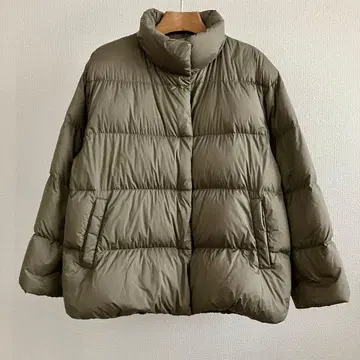 유니클로 울트라 라이트 다운 코쿤 자켓 L 베이지