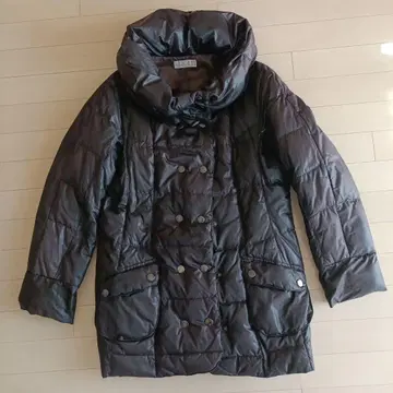 BARNEYS NEW YORK 블랙 다운 자켓