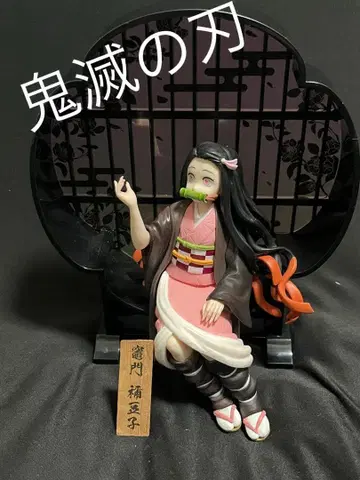 네즈코 피규어 격자무늬 병풍 포함