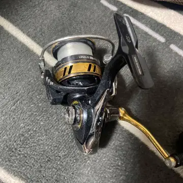 LEGALS 스피닝 릴 블랙/골드