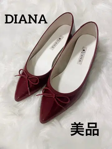 새상품급 DIANA 플랫슈즈 에나멜 스틸레토 22.5cm