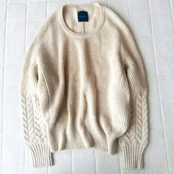 어반리서치 로쏘 돌먼 슬리브 니트 알파카 혼방 스웨터