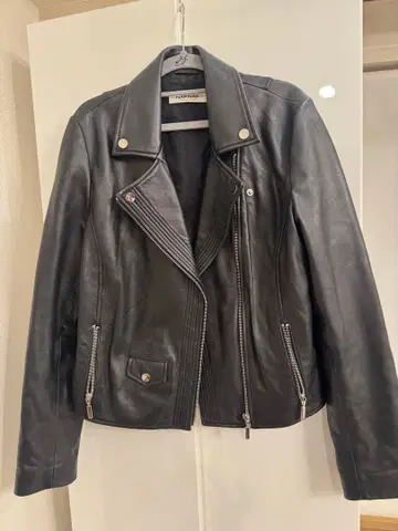 NAF NAF 블랙 라이더 자켓 40