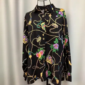 아주 빅 레오나르 오버 블라우스 예쁩니다!