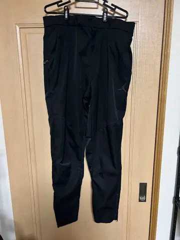JORDAN 블랙 팬츠