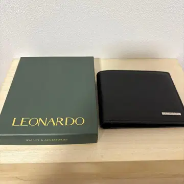 LEONARDO 블랙 접이식 지갑