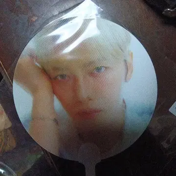 JAEJOONG 윙크 디자인 부채