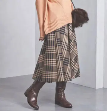 UNITED ARROWS UWSC W/P 체크 플레어 스커트 브라운