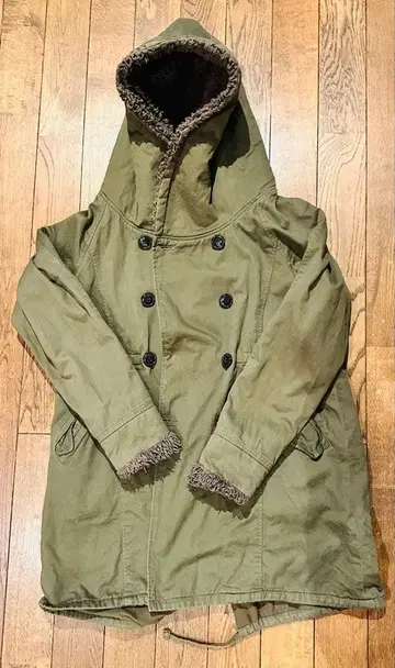 새상품급 KBF 올리브색 모즈 코트 F