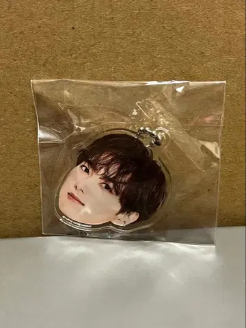 INI 오자키 타쿠미 얼굴 아크릴 키링